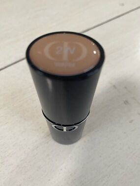 Christian Dior  Forever Skin Perfect Foundation Stick in 2 W
